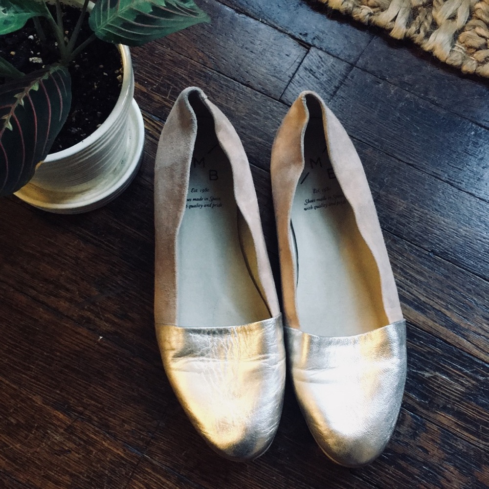 Anthropologie Flats
